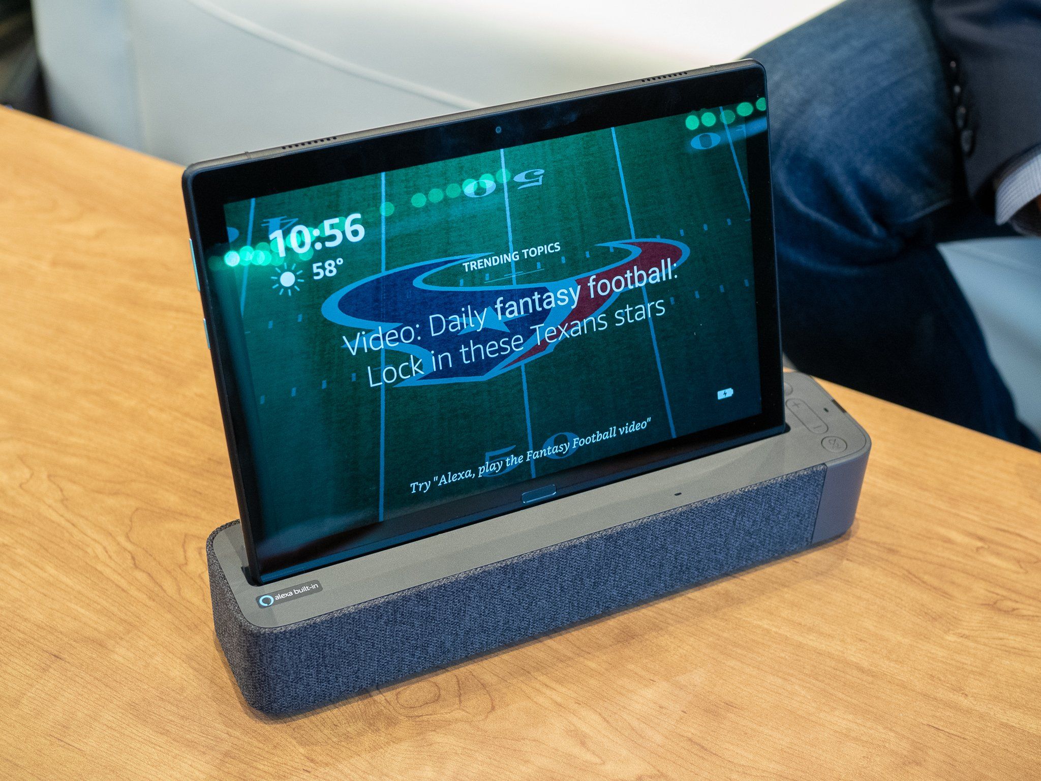 Androidタブレット本体 Lenovo Smart TAB P10 with Amazon Alexa Amazon.com : Lenovo Smart Tab P10 10.1” Android Tablet