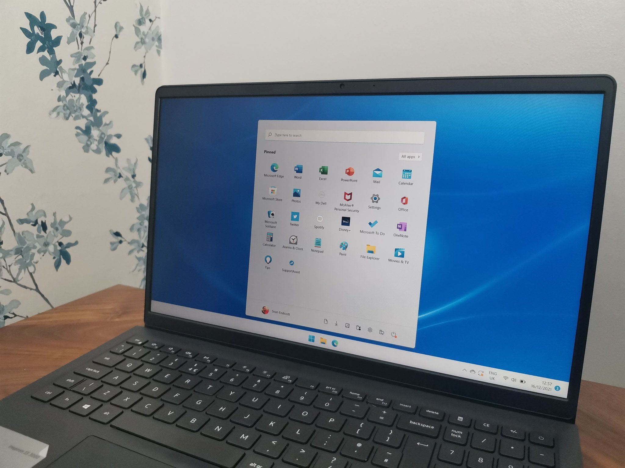 Dell Inspiron 15 3000 (3511) review: A work laptop built for