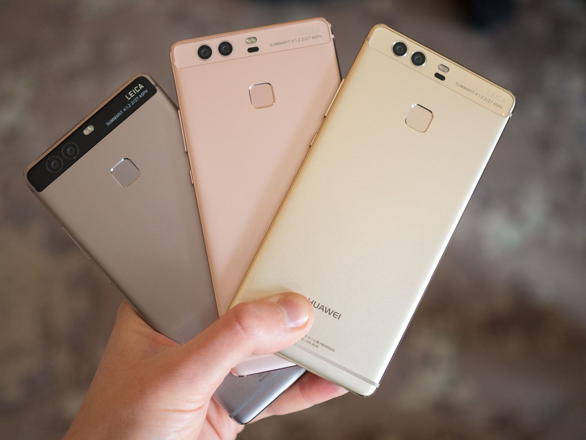 HUAWEI P9 スマートフォン 32GB Android 7.0 HUAWEI P9 スマートフォン 32GB Android 7.0 携帯電話本体