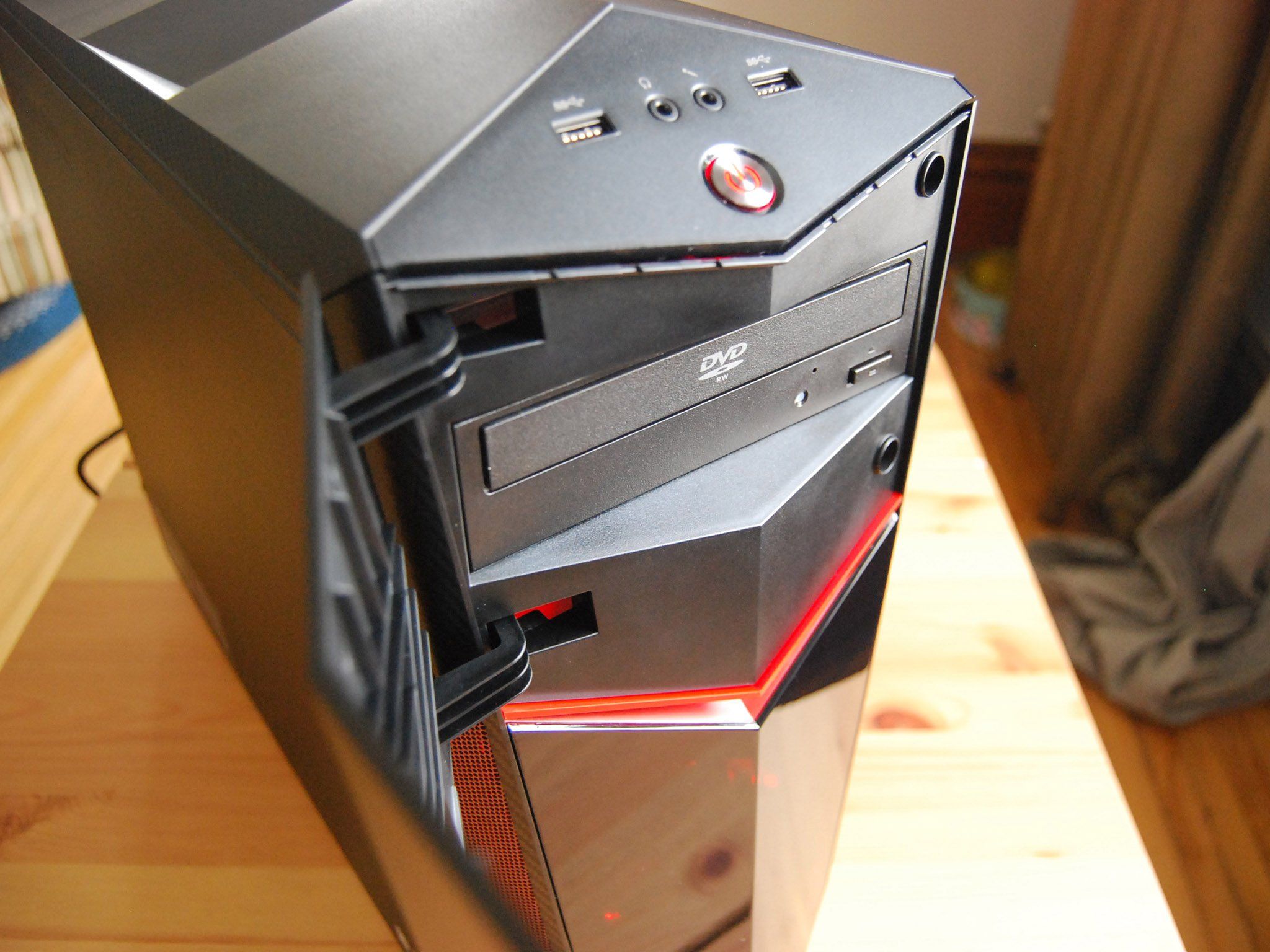Lenovo Legion Y520 Tower review: The budget sibling of the