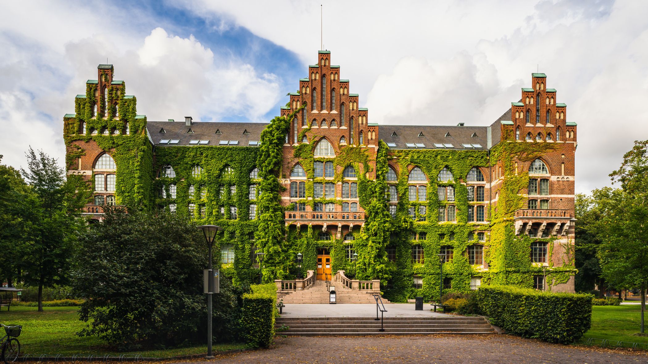 Lund University Library exterior view