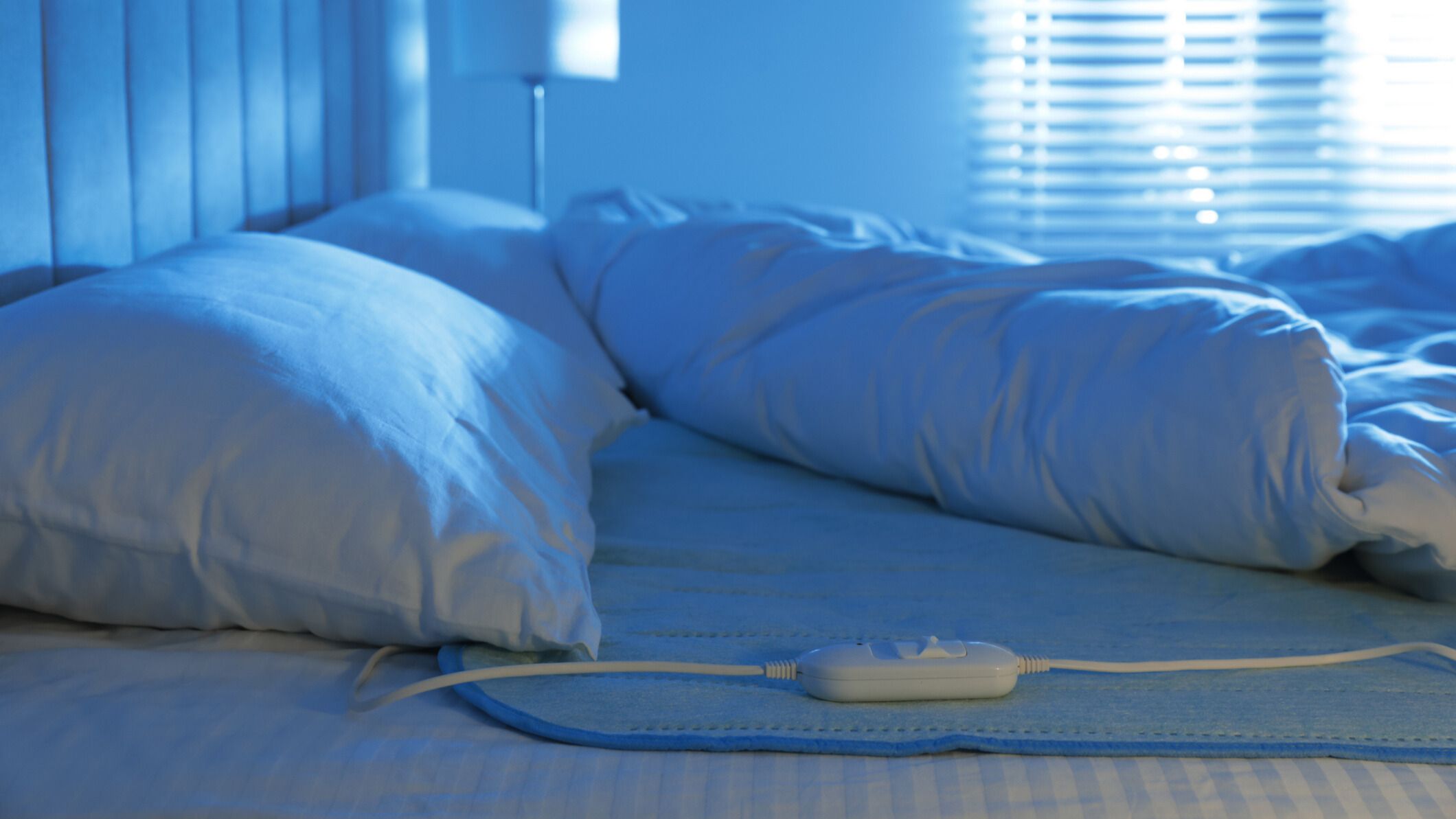 memory foam electric blanket on top of mattress topper