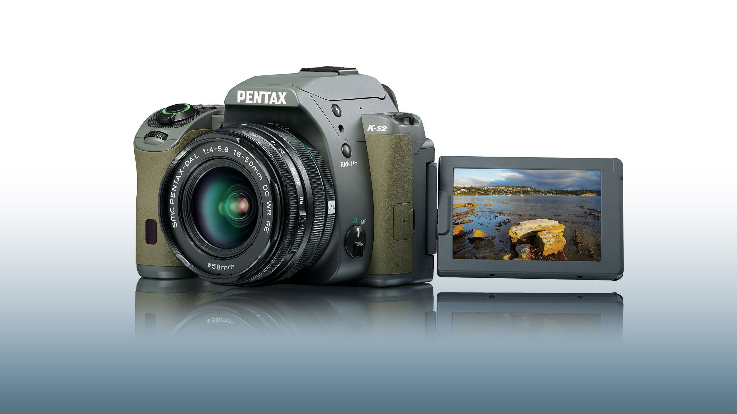 PENTAX K-S2 ダブルズームキット　シャッター回数12926回 Amazon.co.jp: RICOH PENTAX デジタル一眼レフ PENTAX K-S2 ダブル