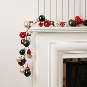 183cm Green and Red Bauble Garland