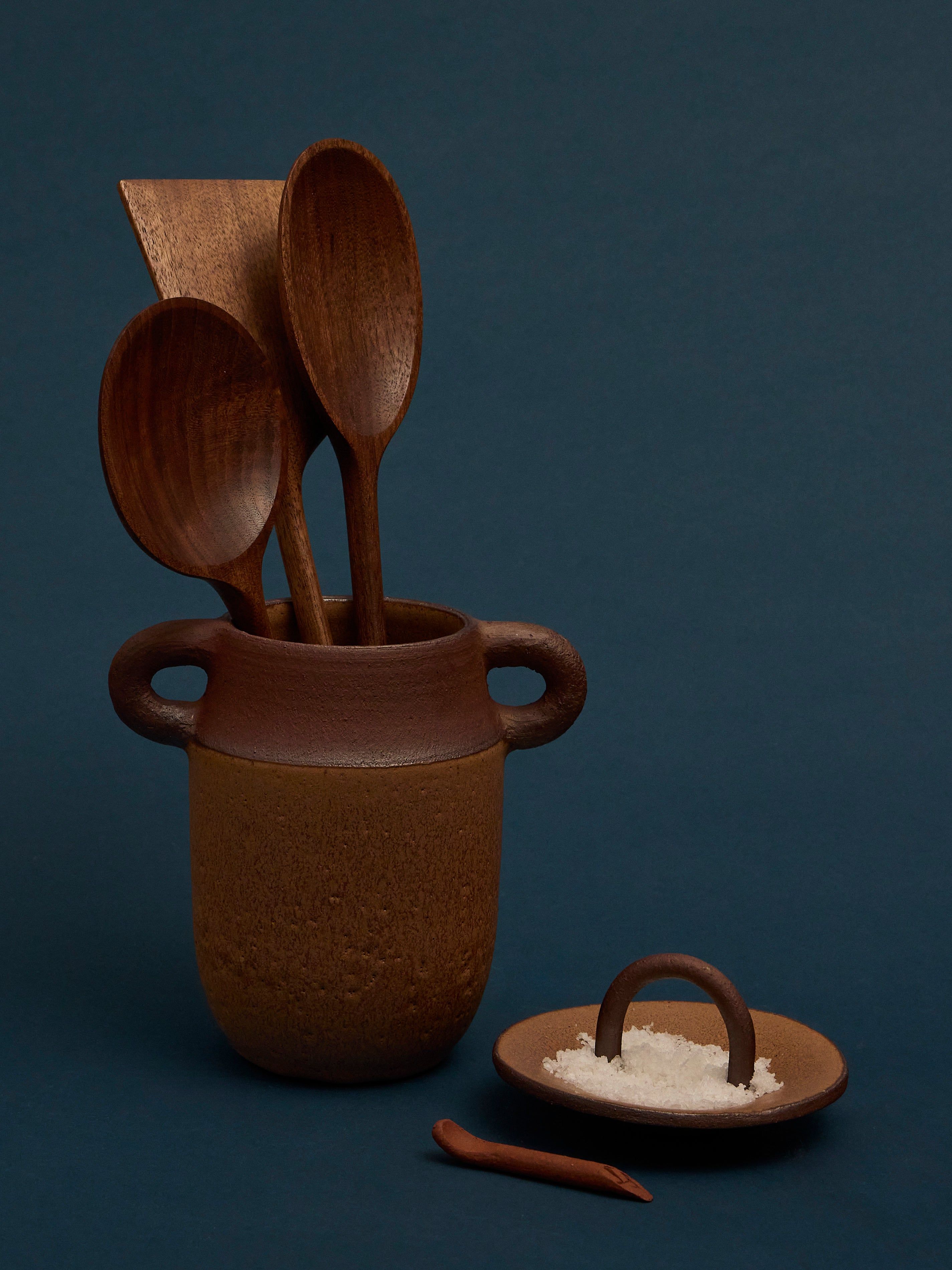 Terra Stoneware Utensil Pot and Spice Pincher