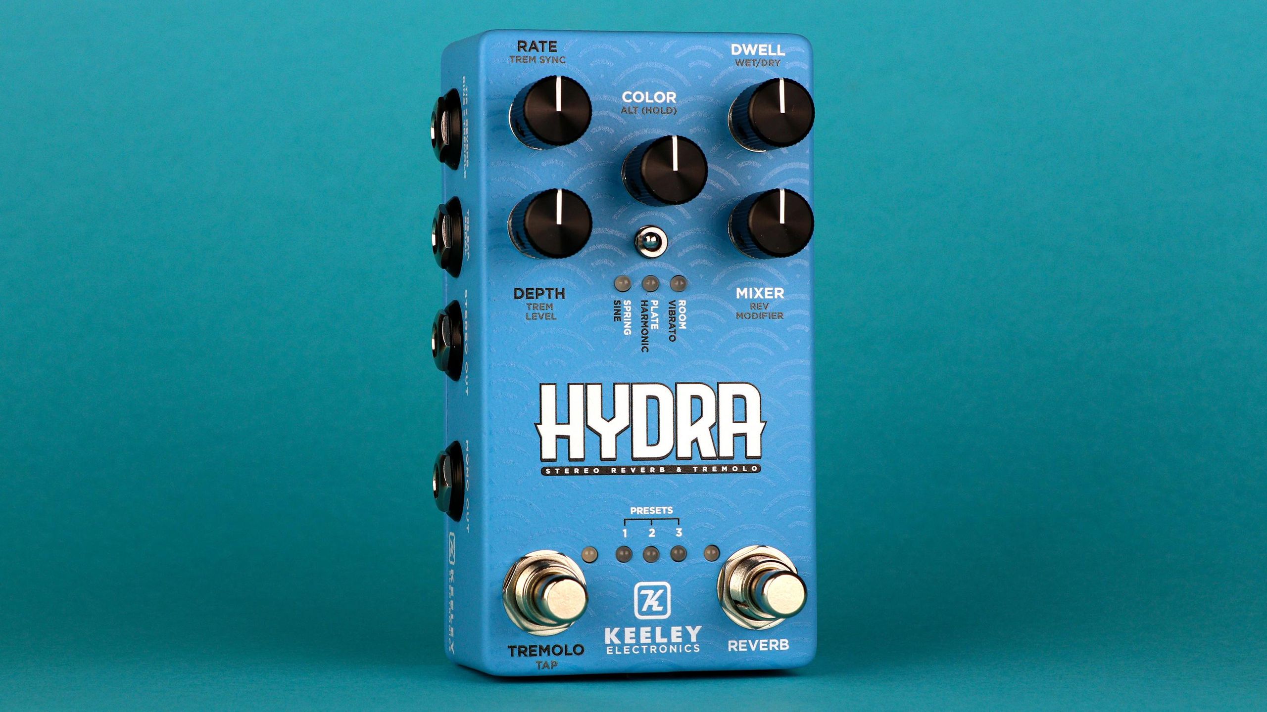 Unleash pulsating stereo ambience with the new Keeley HYDRA reverb