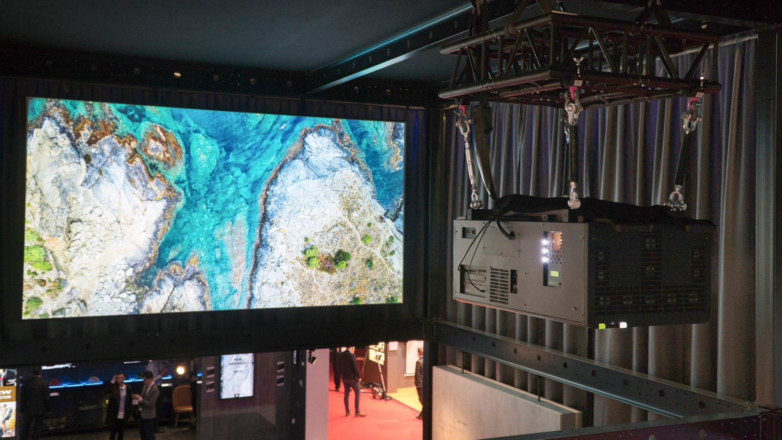 The Latest High-Brightness Large-Venue Projectors | AVNetwork