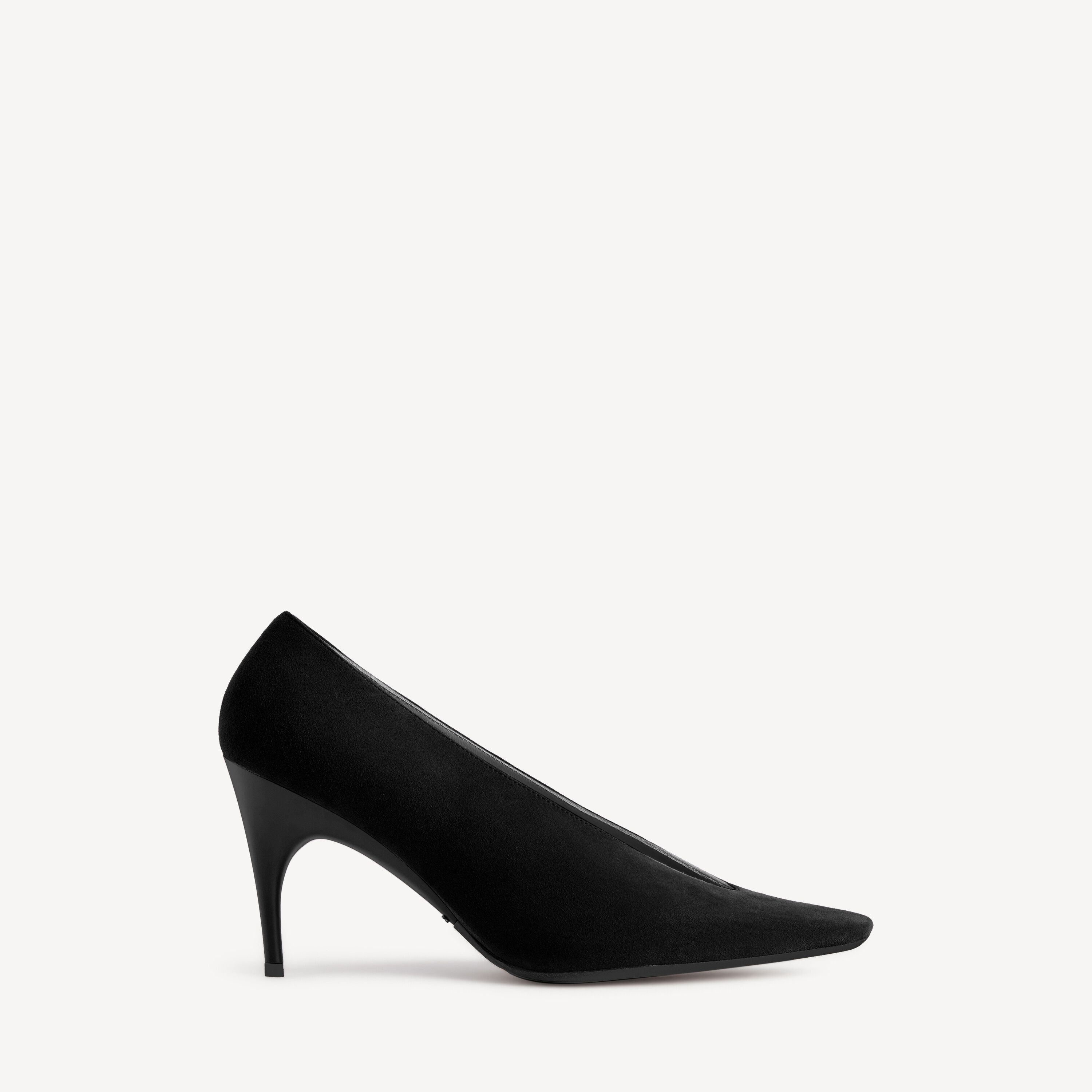 Women's Duchesse Pump in Black