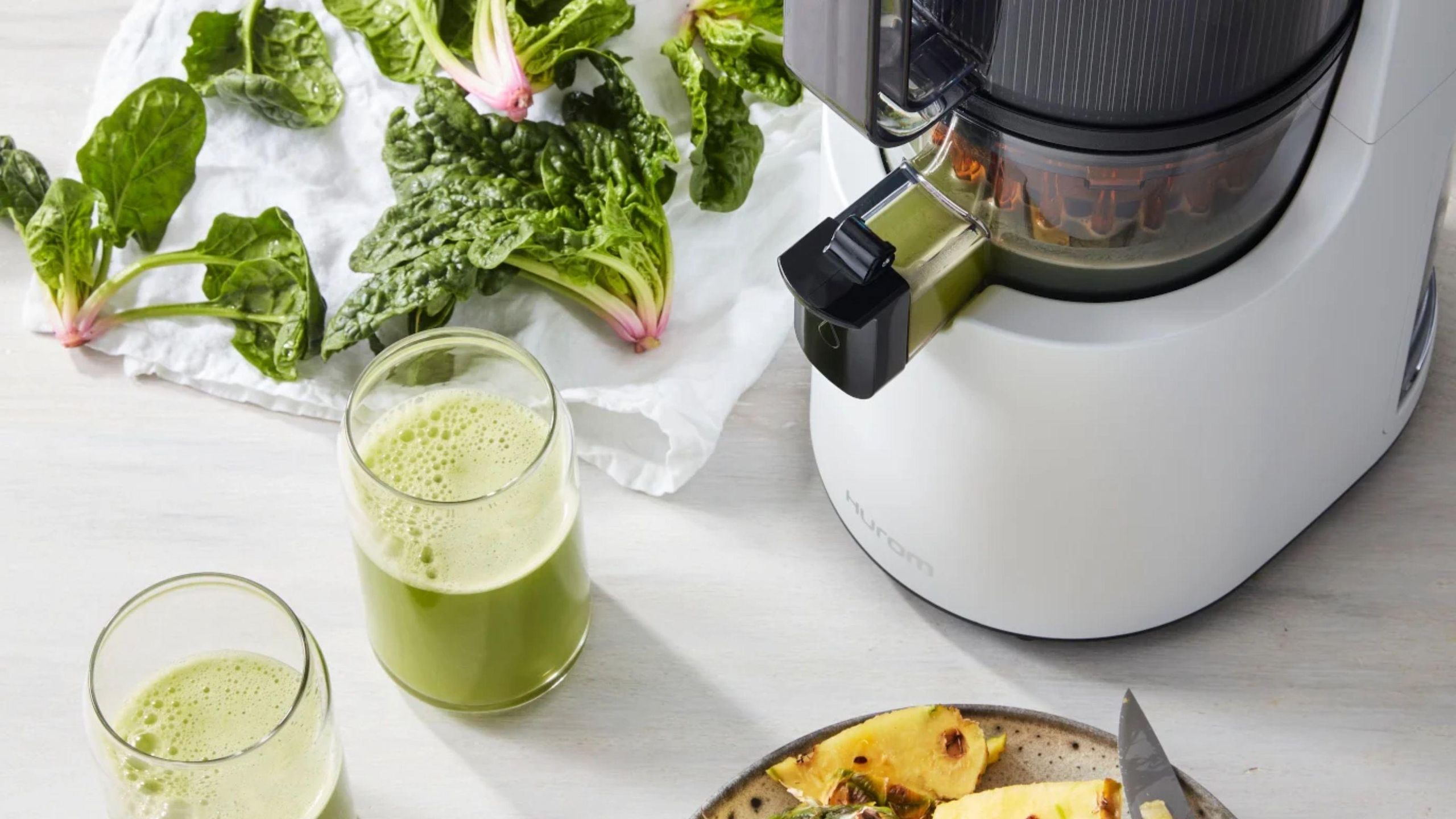 Hurom H-AA Slow Juicer review | Homes and Gardens