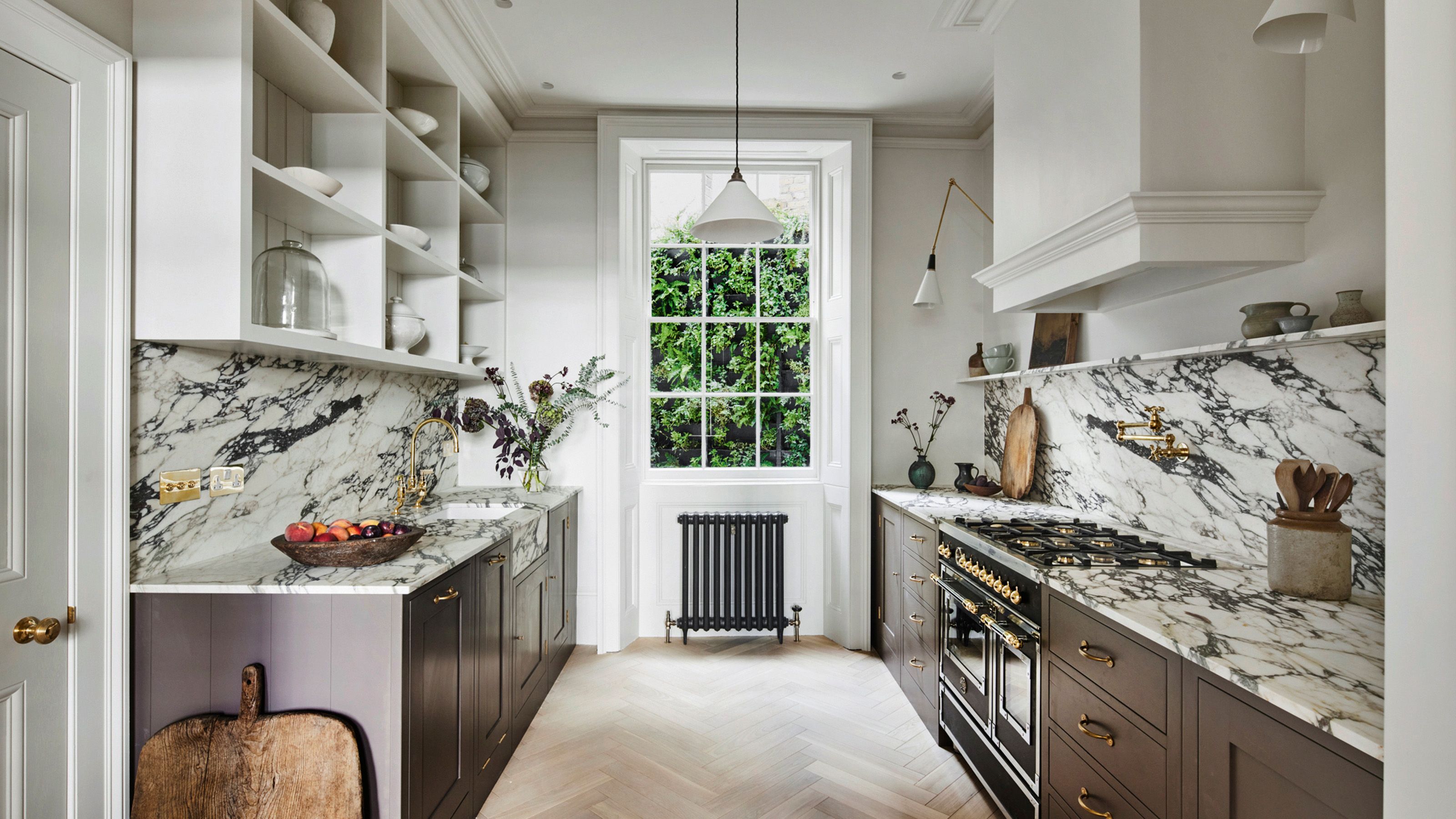 Best Galley Kitchen Layout: Ultimate Guide for Small Spaces