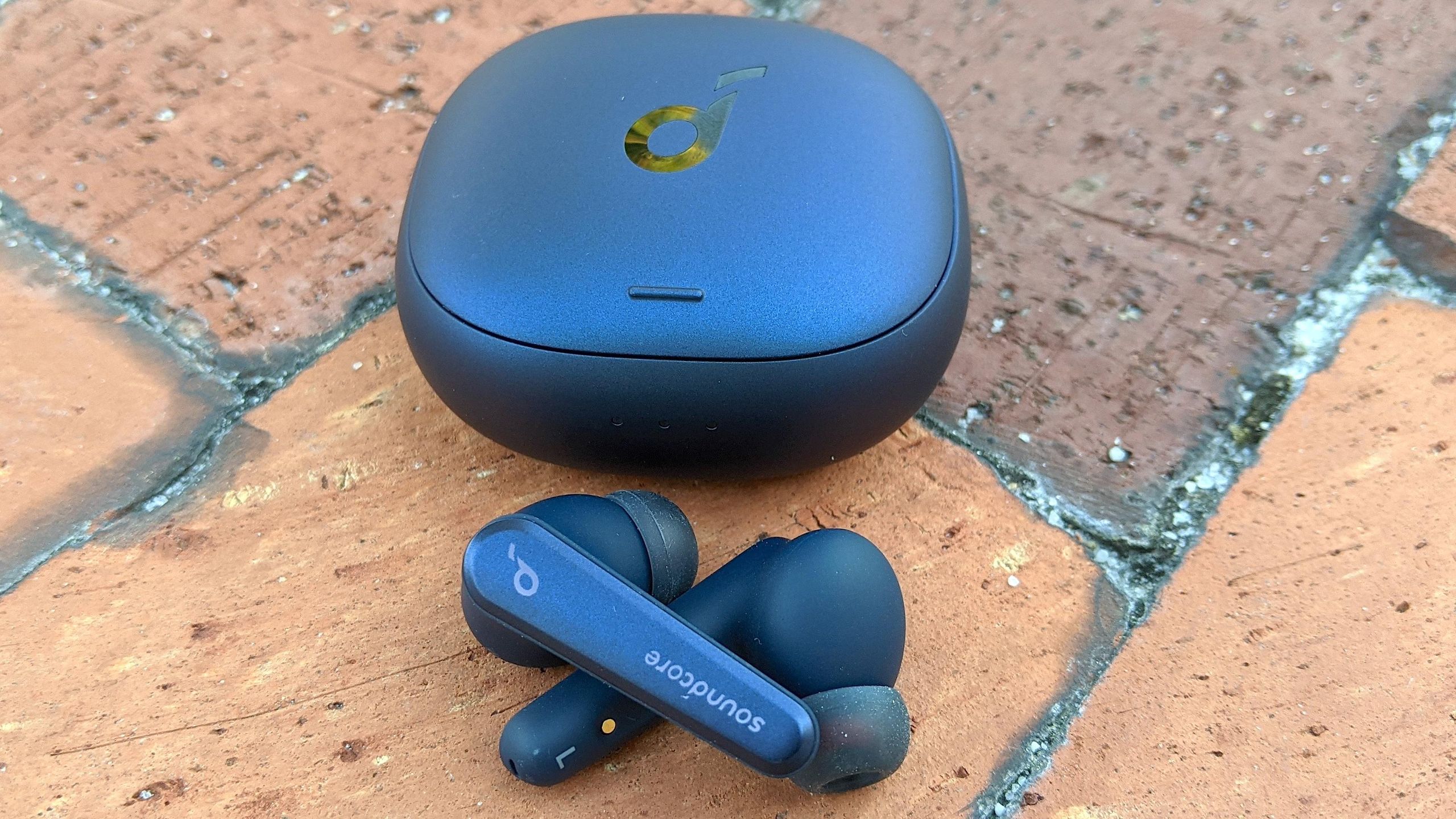 ヘッドホン soundcore LIBERTY AIR 2 PRO NAVY BLUE Anker Soundcore Liberty Air 2 Pro review | Laptop Mag