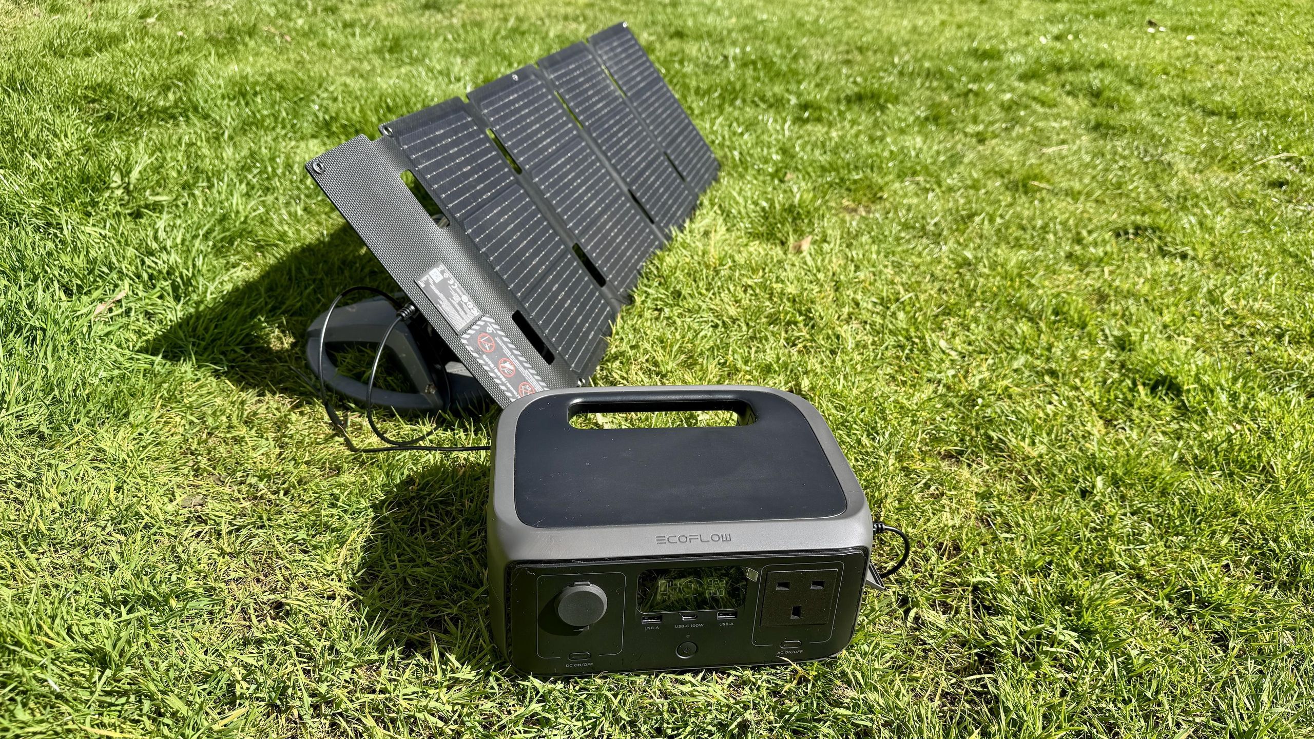 EcoFlow River 3 UPS review: Downsizing power without compromise | T3