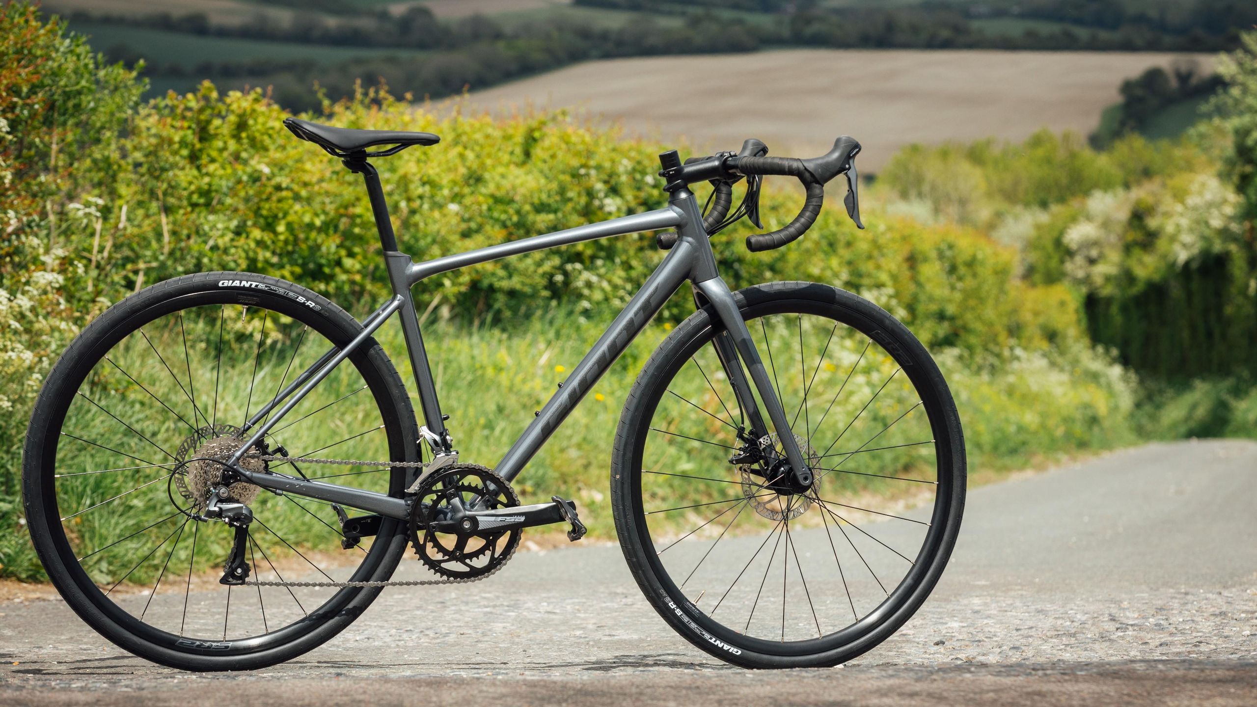 GIANT CONTEND AR4 トモ Giant Contend AR 4 review | Cycling Weekly