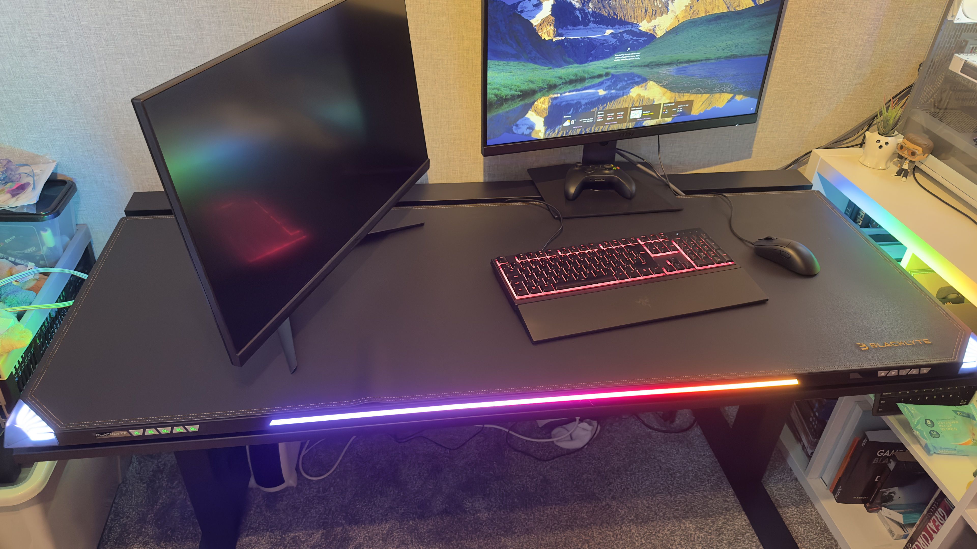 Blacklyte Atlas review | PC Gamer