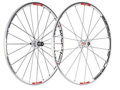 DT Swiss RR 1450 Tricon wheelset | Cyclingnews