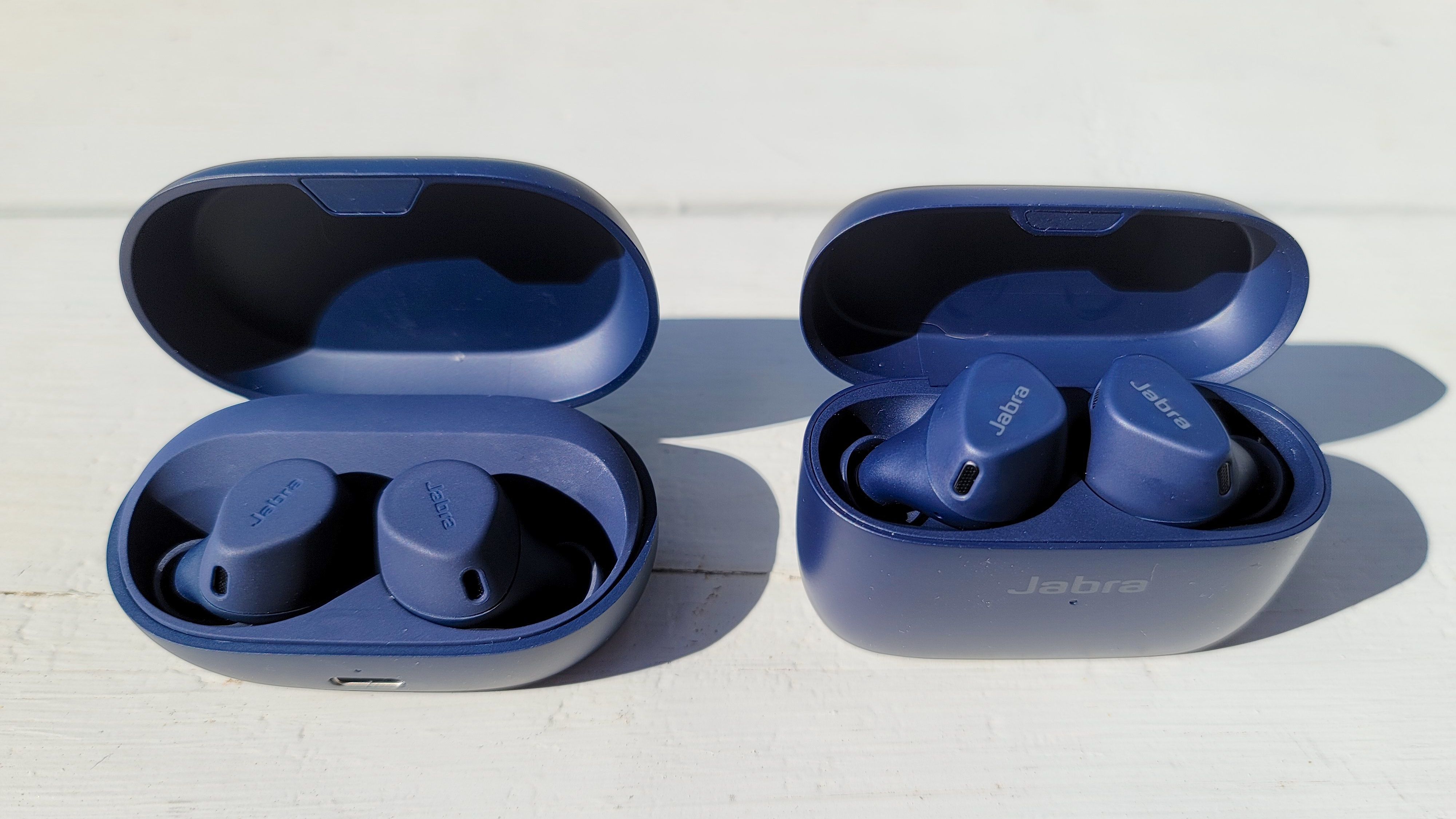 Jabra Elite 7 Active Review | PCMag