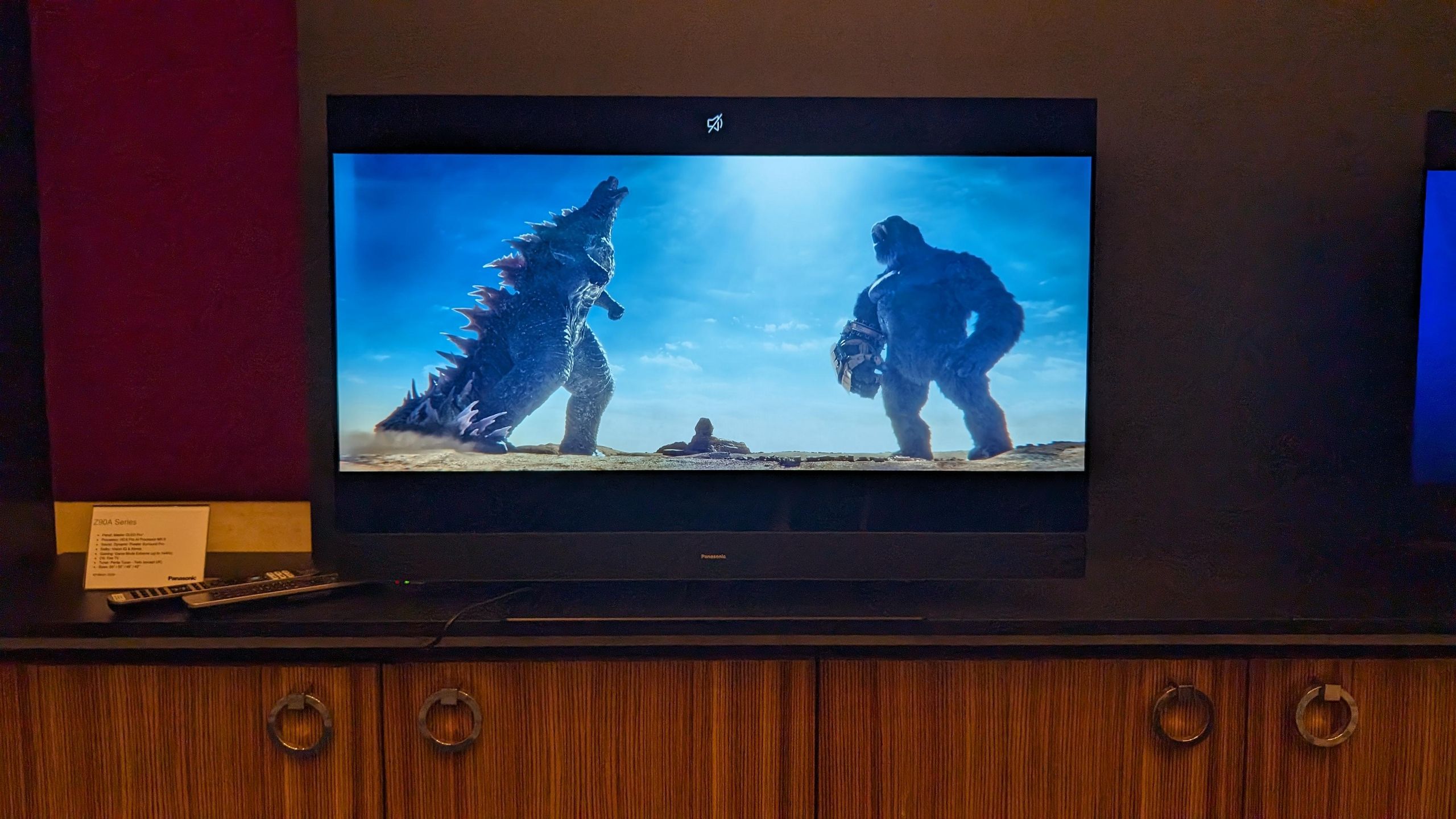 Panasonic　 Hands on: Panasonic Z90A (2024 OLED) review | What Hi-Fi?