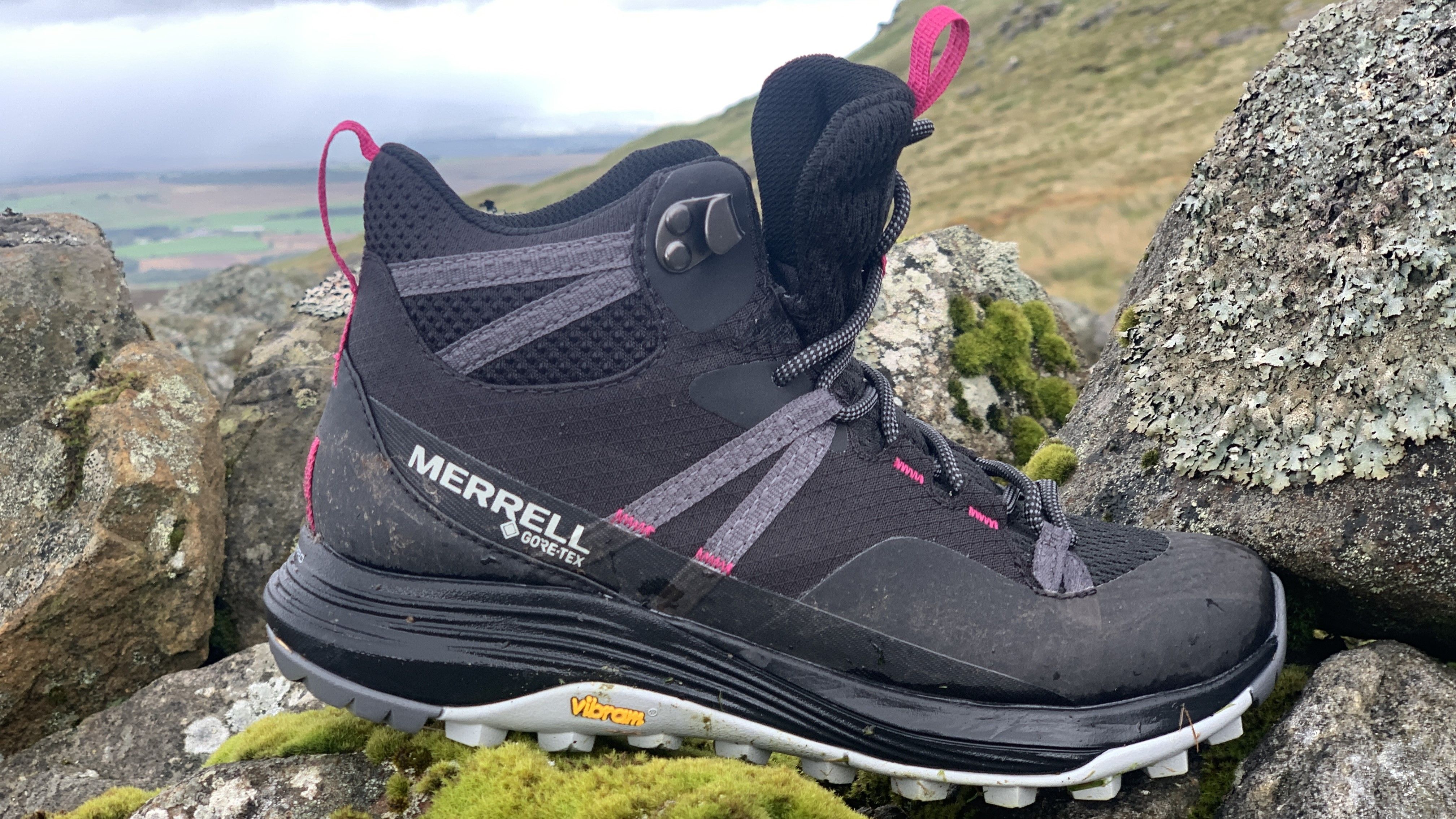 ミドルブーツ Merrell Women's Siren 4 Hiking Shoes Merrell Women's Siren 4 Mid GORE-TEX hiking boots review