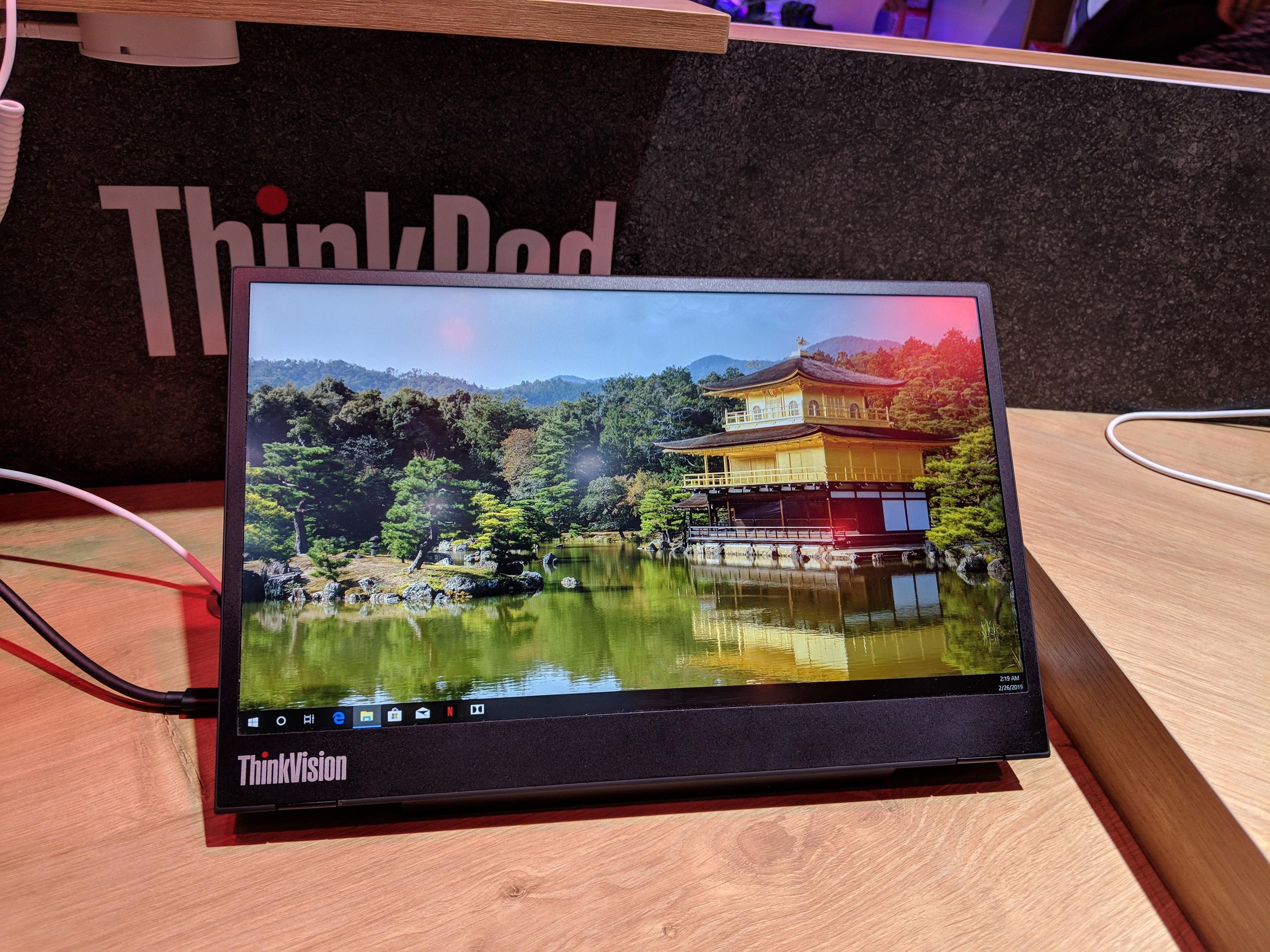 Lenovo ThinkVision M14 Monitor hands-on: An ultraportable