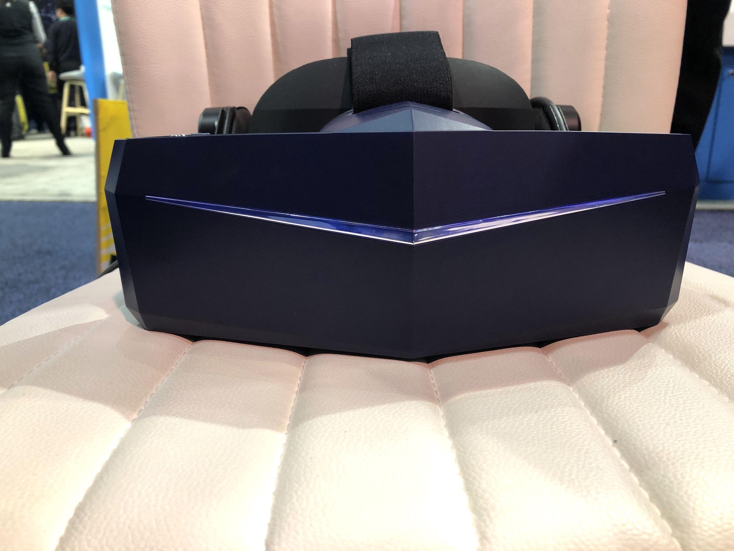 Pimax Vision 8K X VR Headset Hands-On: 8K Resolution VR Gets