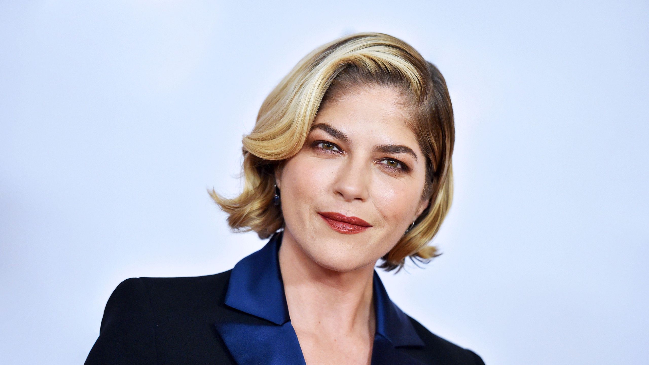 Selma Blair's Multiple Sclerosis Treatment Has Wrapped Up | Marie Claire