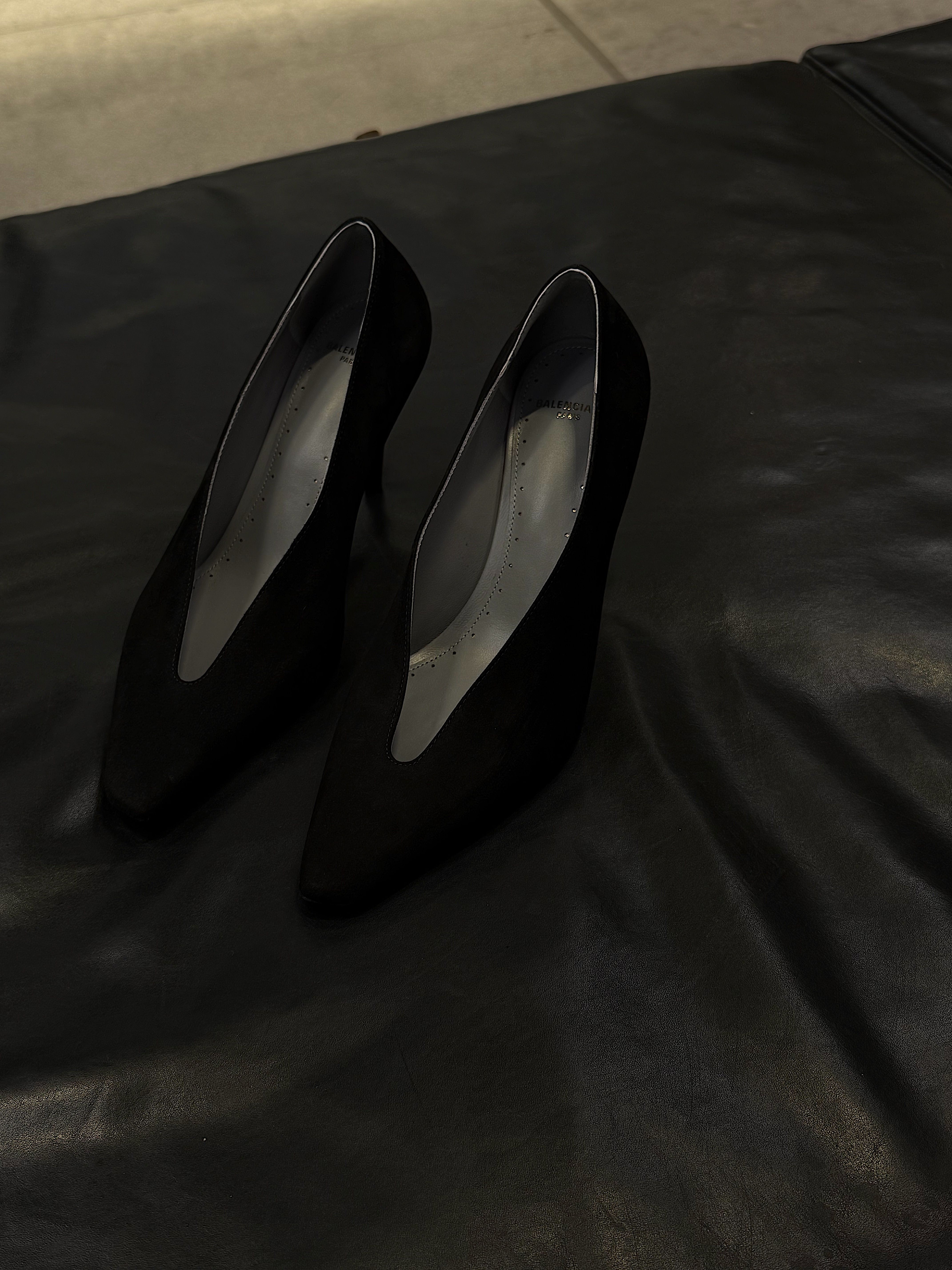 A pair of Renia Jazdzyk's favorite deep V black pumps from Balenciaga