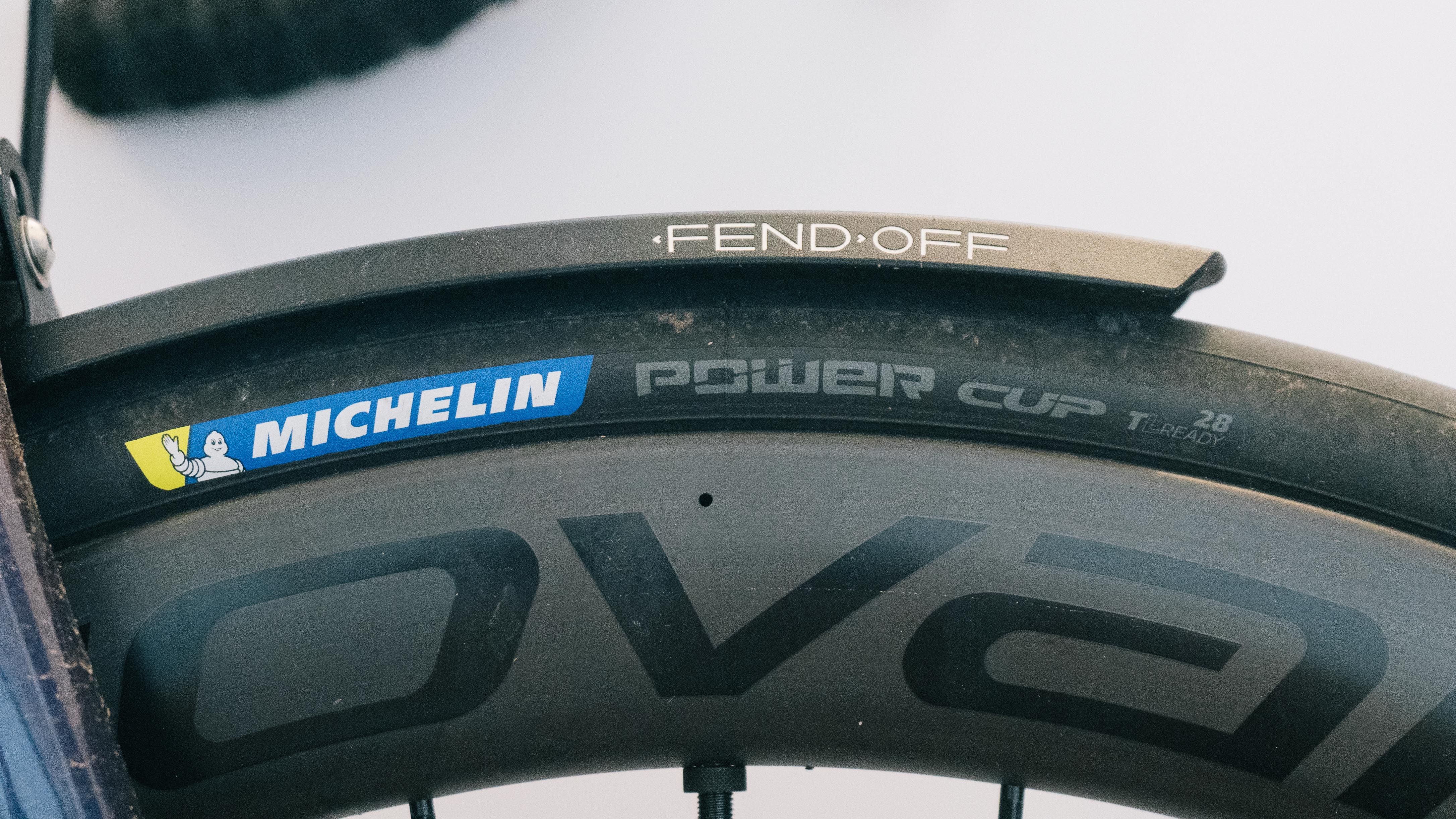 【新品】MICHELIN POWER CUP TLR　30C Michelin Power Cup TLR Tire - 700 x 30, Tubeless, Folding