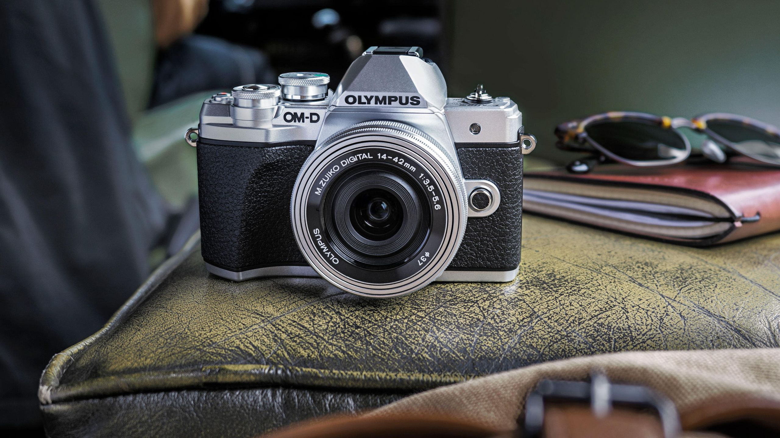 Olympus still dominates Japanese mirrorless market – 4 of top 10