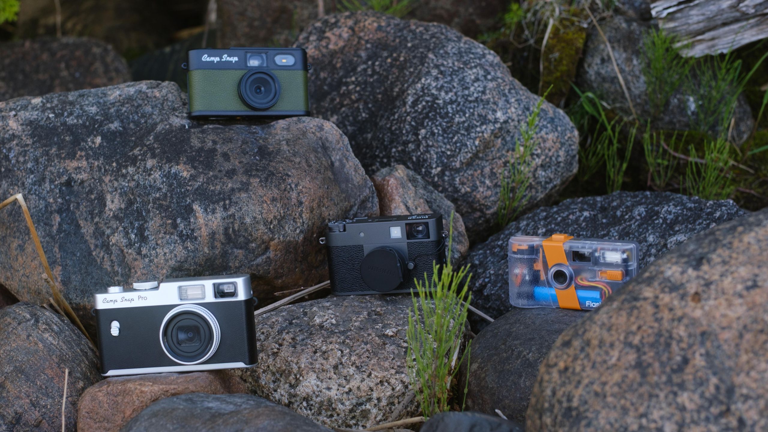 The best screen-free digital cameras, as picked by a pro