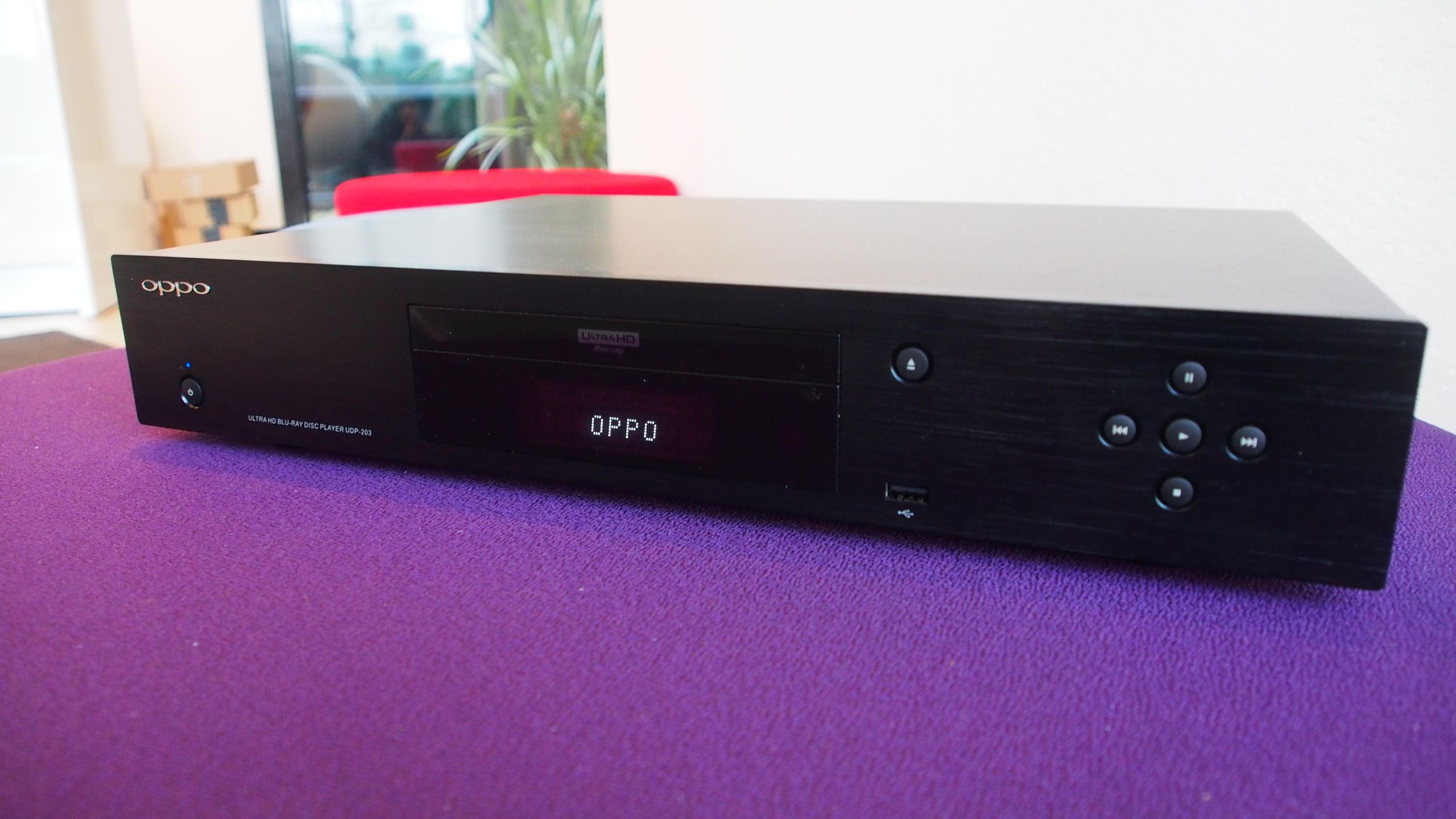 OPPO Ultra HD Blu-rayディスクプレーヤー UDP-203 OPPO UDP‑203 Ultra HD Blu‑ray Disc Player – Reference 4K, HDR