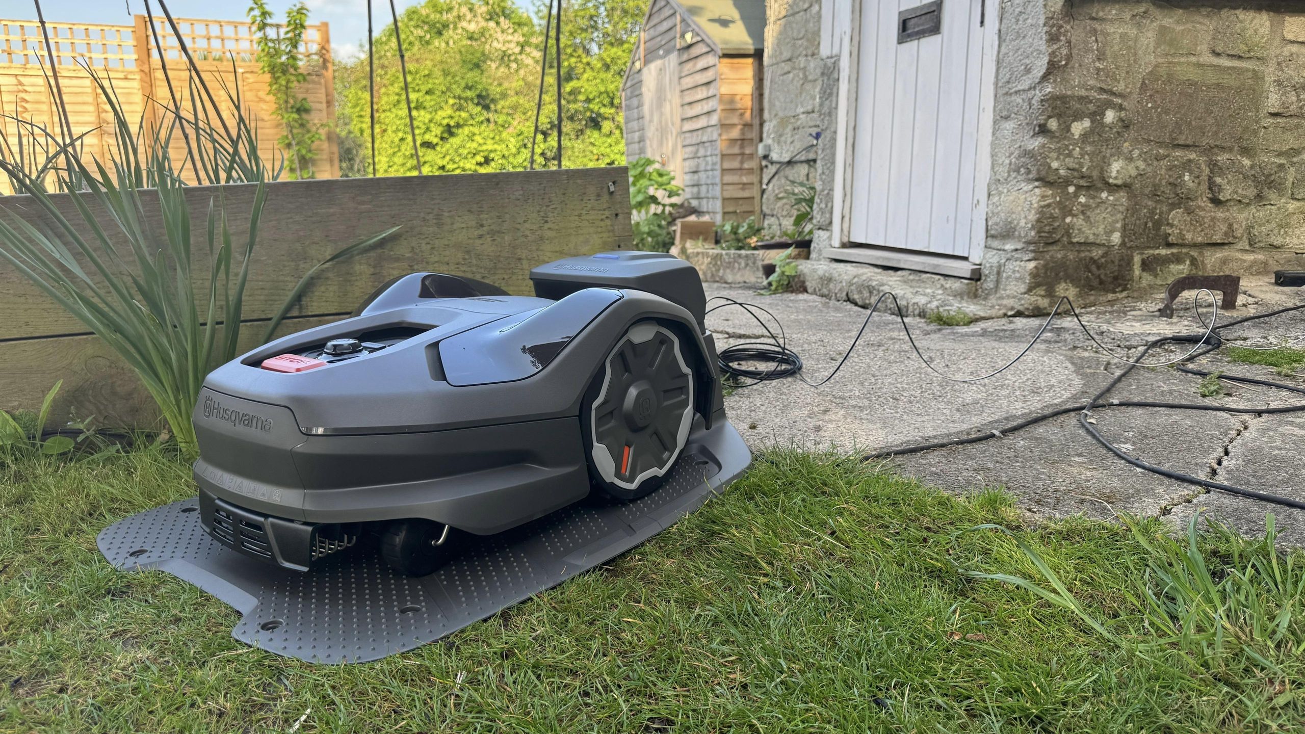Husqvarna Automower 405XE NERA review: effortless lawn care with