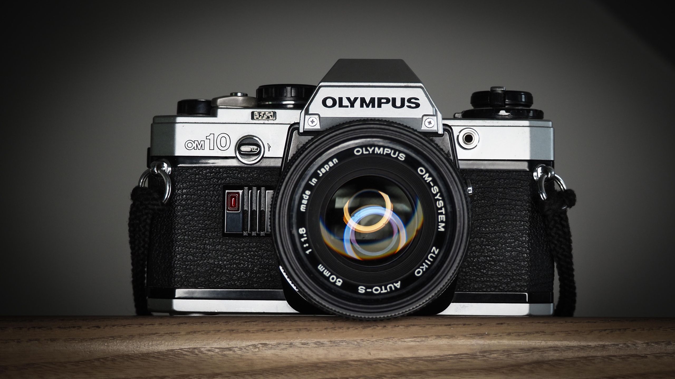 OLYMPUS OM10 ブラック フィルムカメラ 完動品 良品 外観綺麗 Olympus OM-10 Black Body - OldCamsByJens