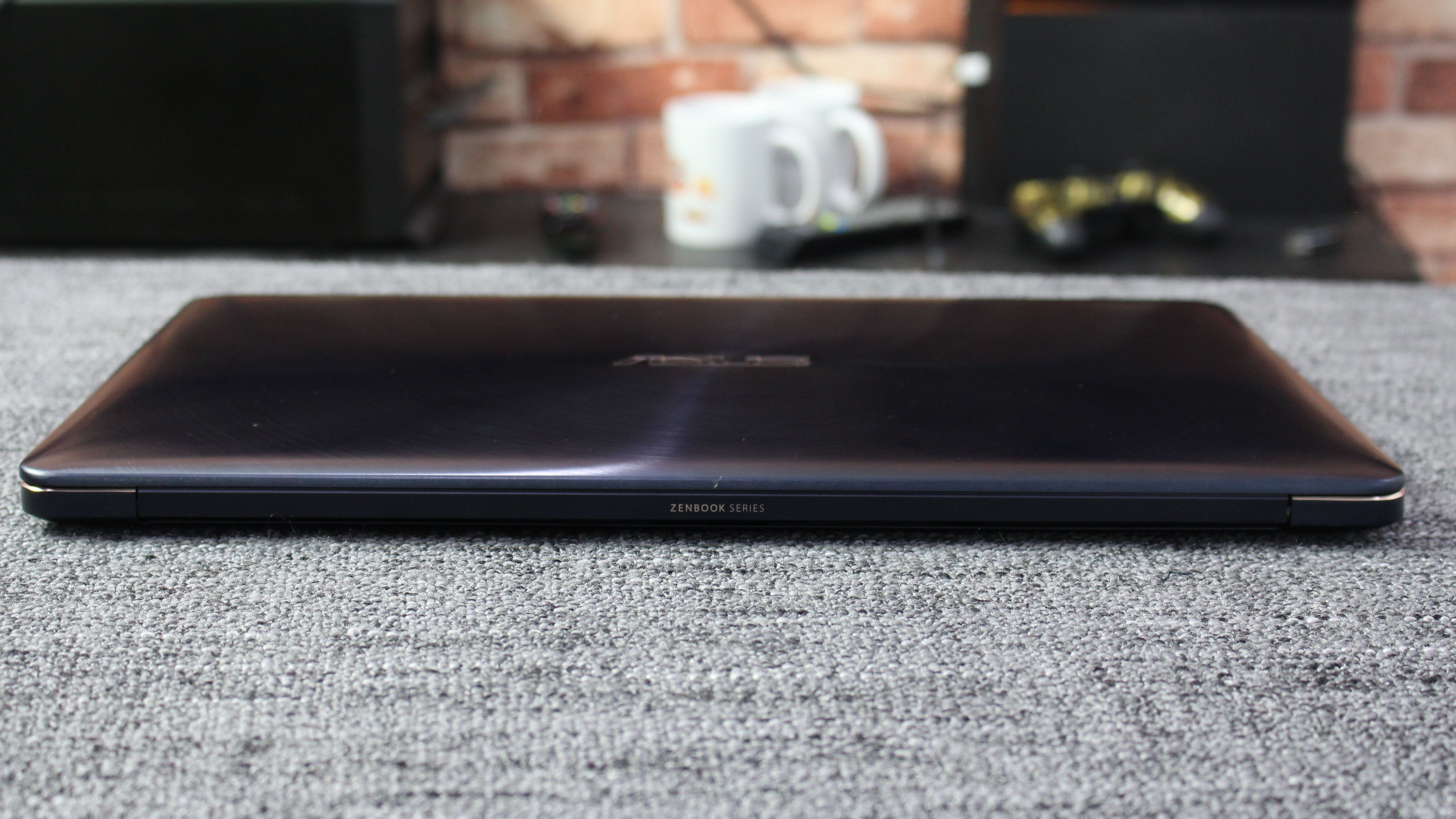 ASUS - 新品 ZenBook Pro15 UX580GE-8950X Asus ZenBook Pro 15 (UX580G) Review | PCMag