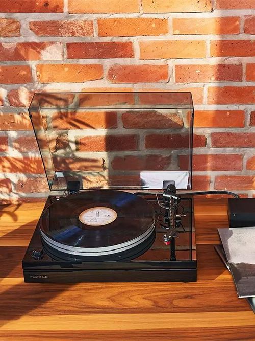 RT87 turntable