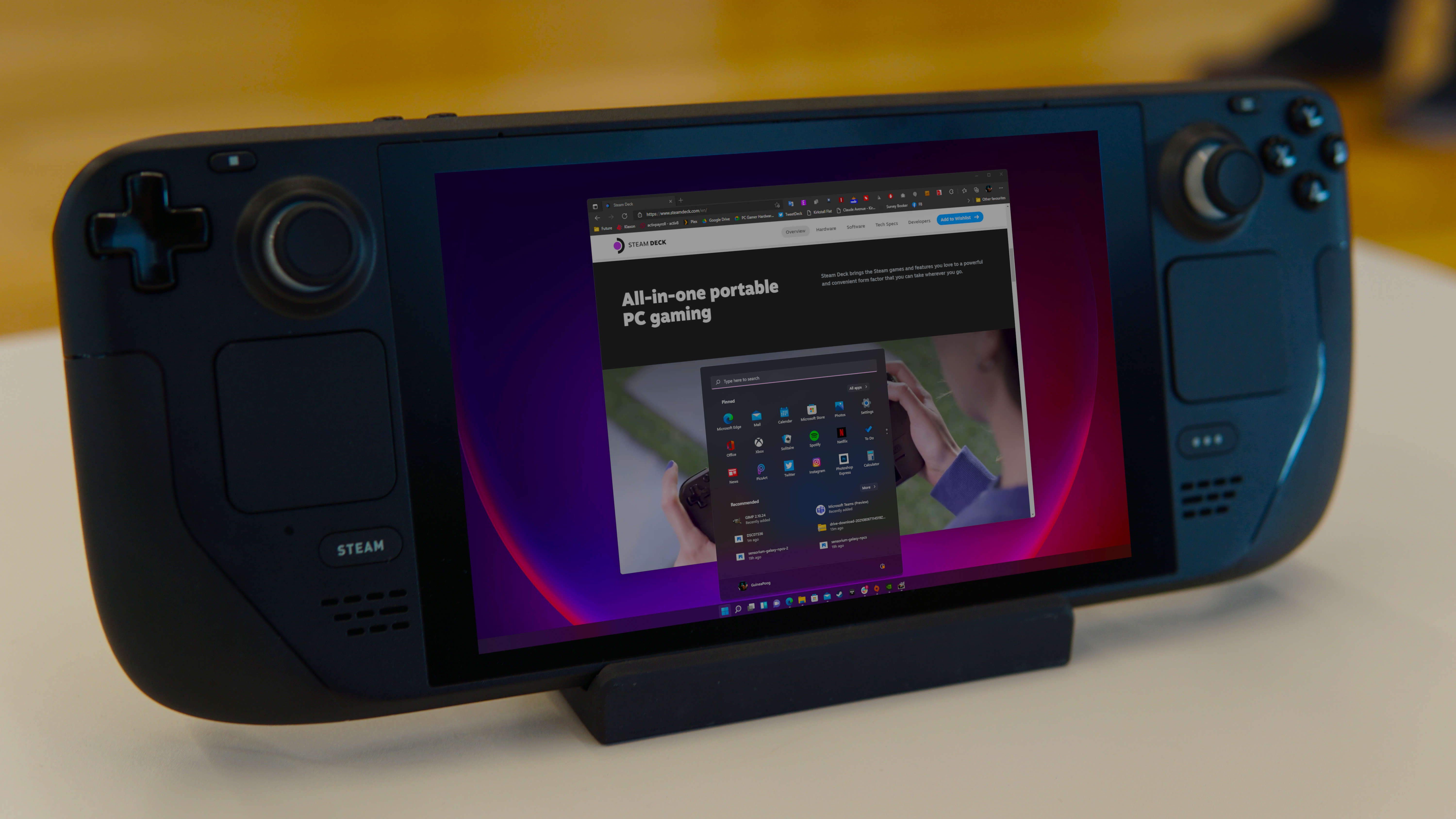 パソコンデスク SteamDeck 500GB Windows11 4iH4GNWvLhdcB8ggt3QnmU.jpg
