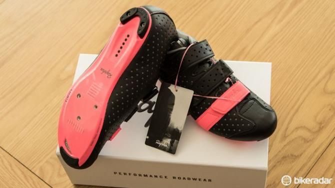 正規店仕入れの just - shoes Climber's Rapha in Cyclingnews | ウェア