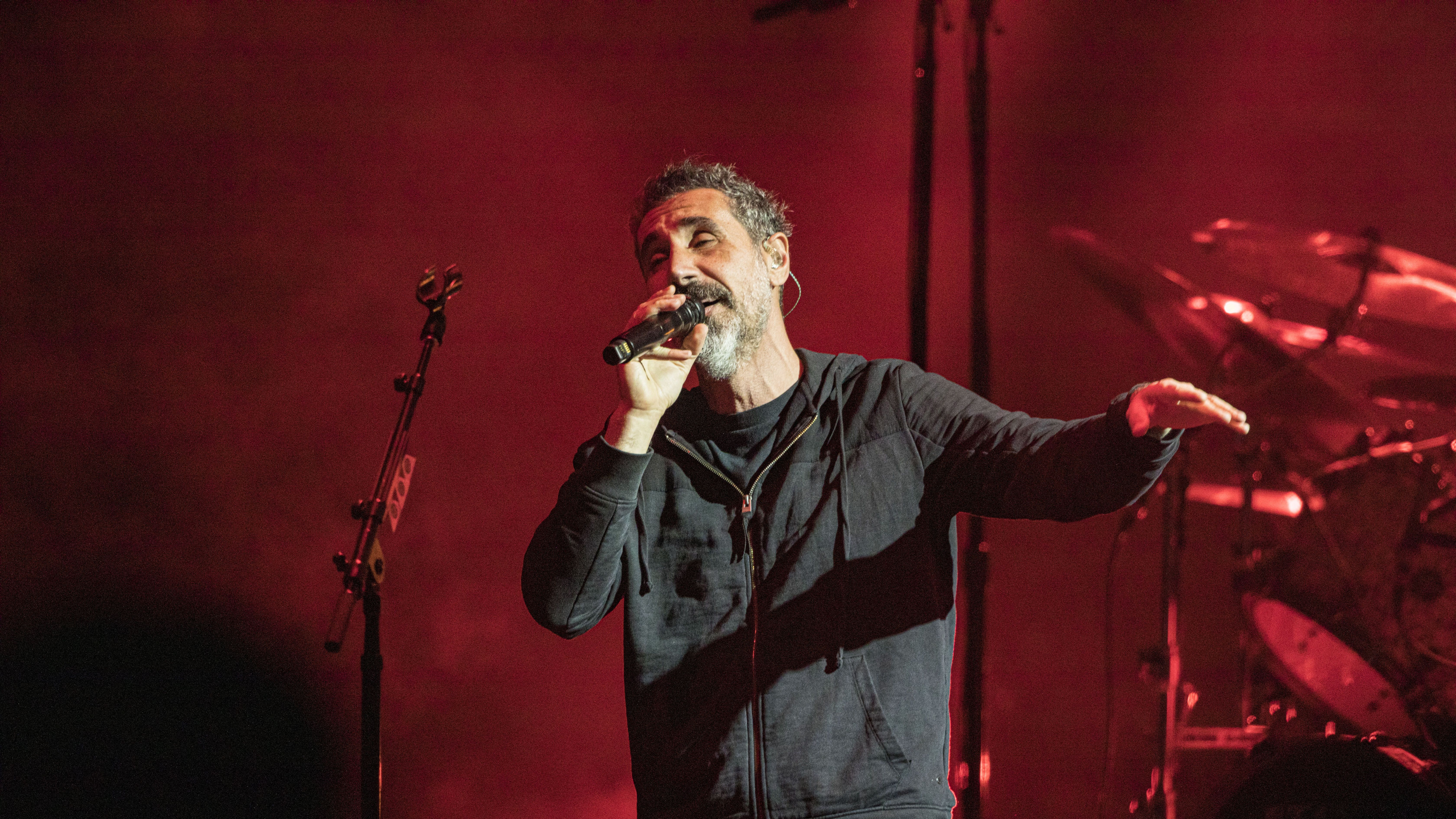 SAN DIEGO, CALIFORNIA - FEBRUARY 01: Musician Serj Tankian of System of a Down performs on stage at Viejas Arena at San Diego State University on February 01, 2022 in San Diego, California. (Photo by Daniel Knighton/Getty Images)