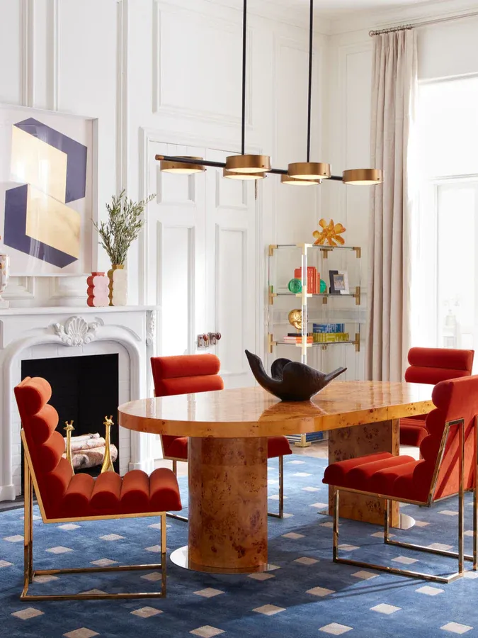 Bond Round Extension Dining Table