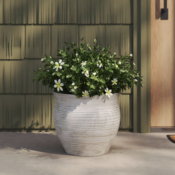 Lowe's , Round planter