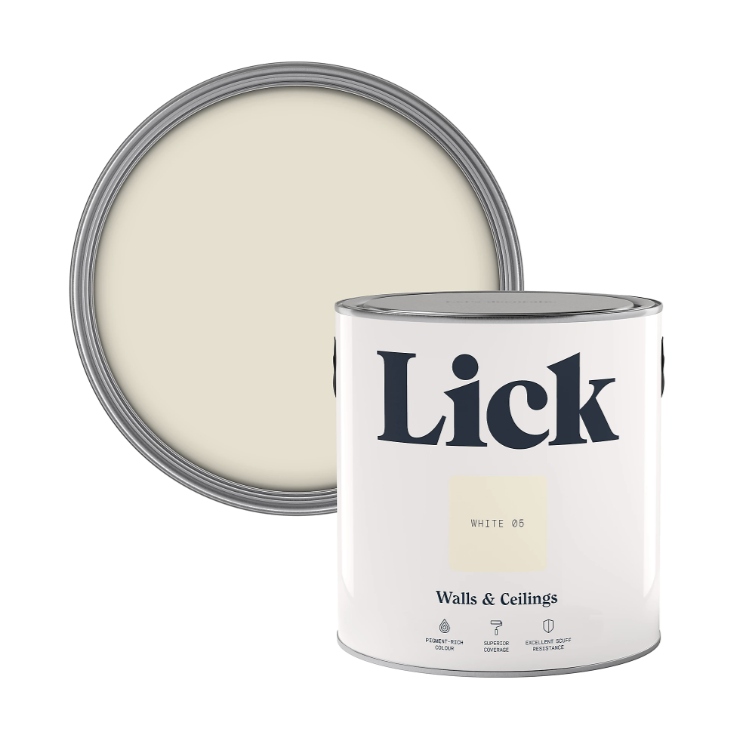 B&amp;amp;Q, Lick White 05