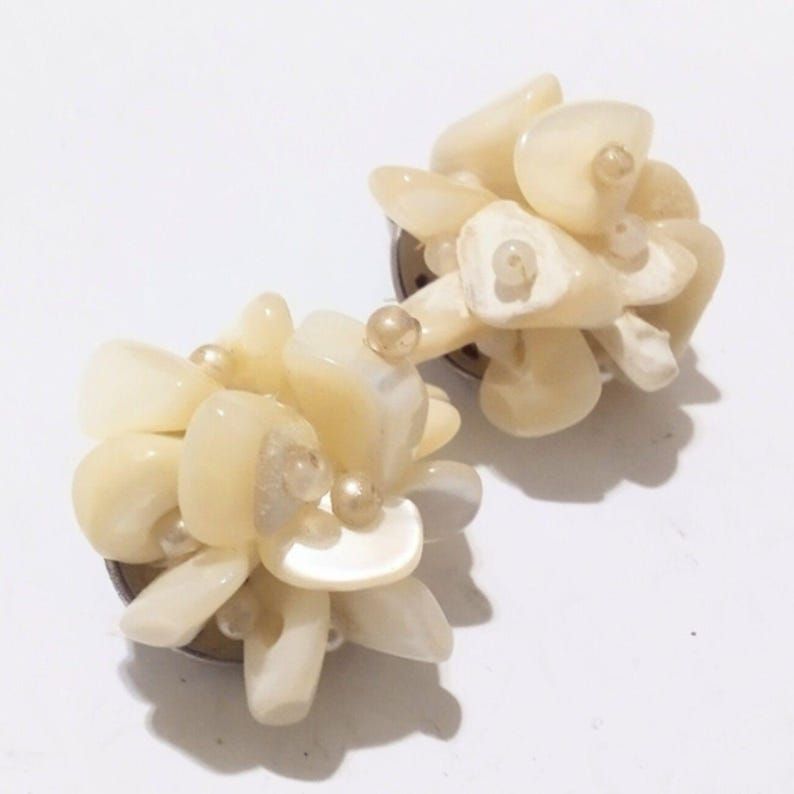 Vintage Mid Century Mother of Pearl Bead Cluster Clip Earrings