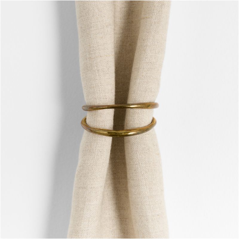 Aria Gold Napkin Ring