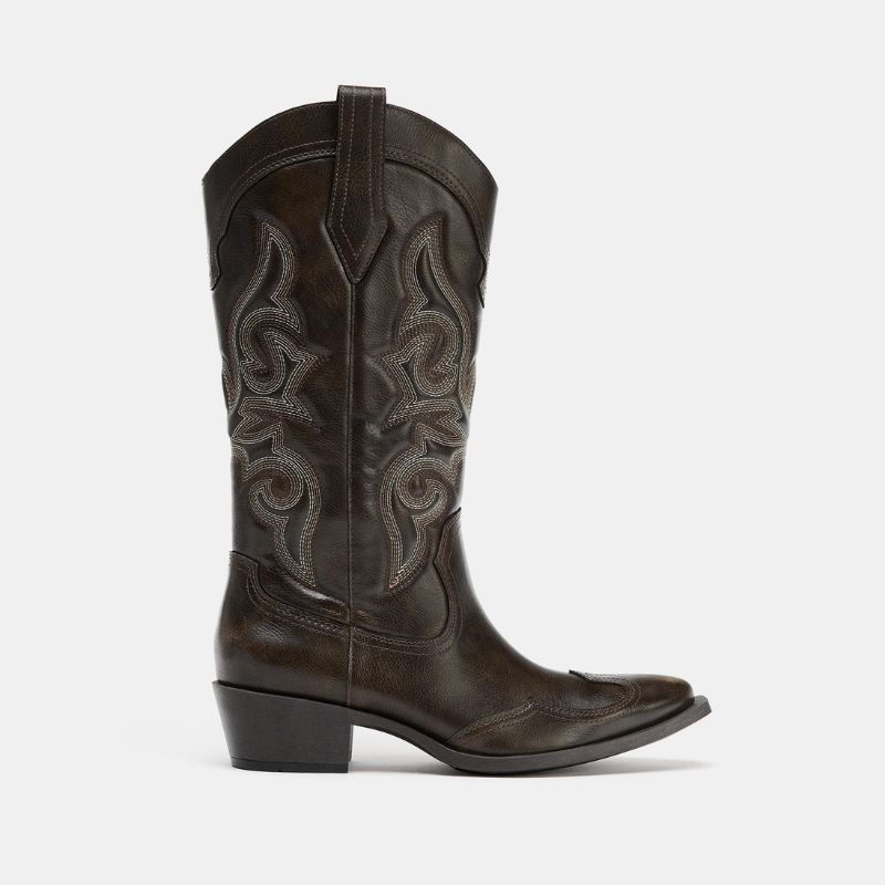 Image of boots