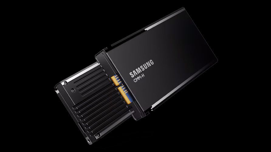 World's first hybrid CXL device combines flash memory and DRAM