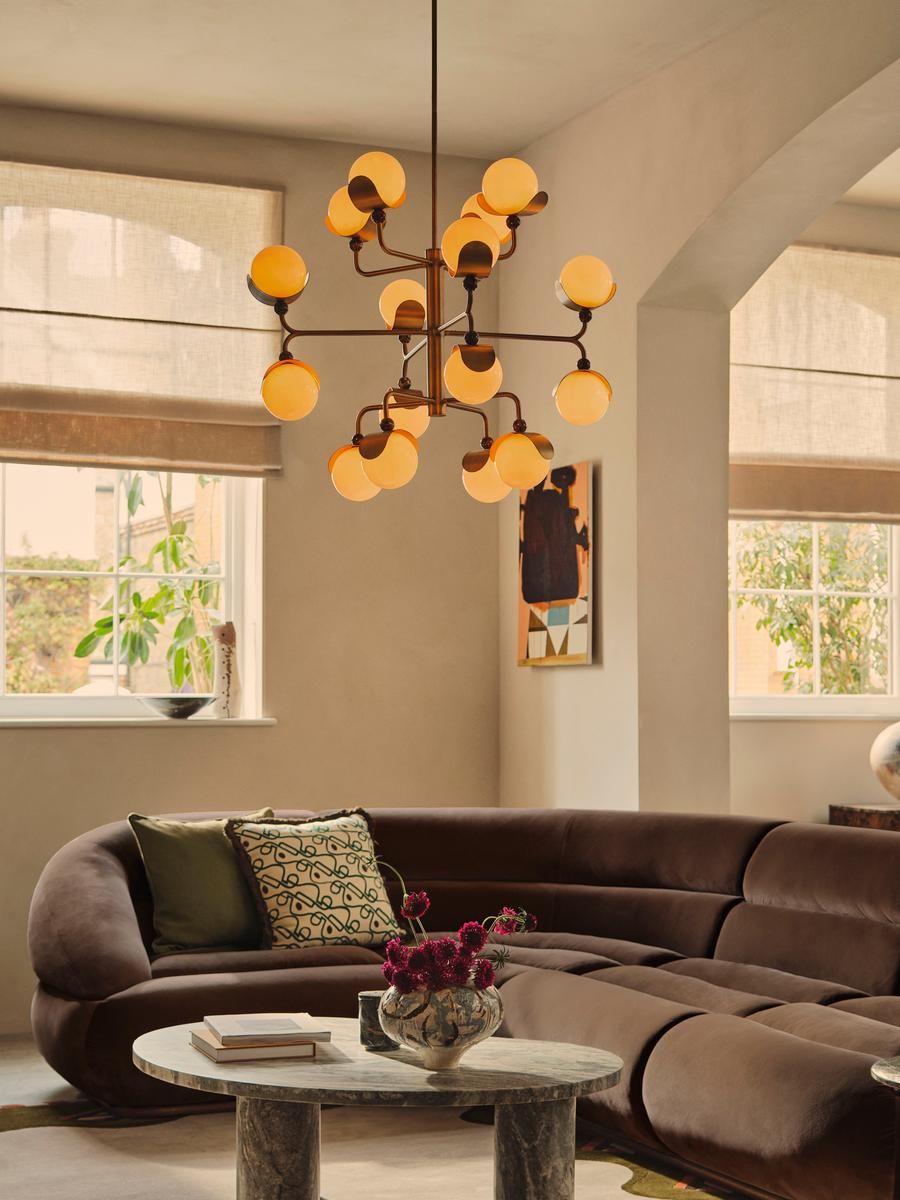 Belsize Chandelier, Uk