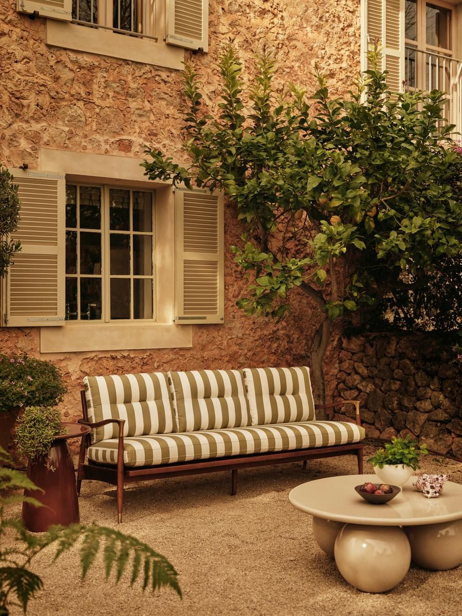 Theodore Outdoor Sofa, Babington House Stripe