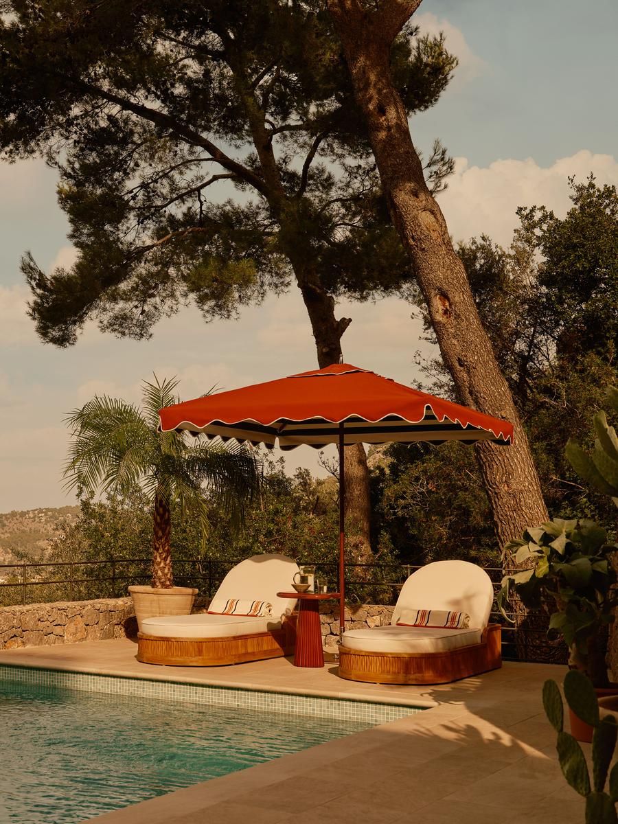 Orion Outdoor Sunlounger, Off White