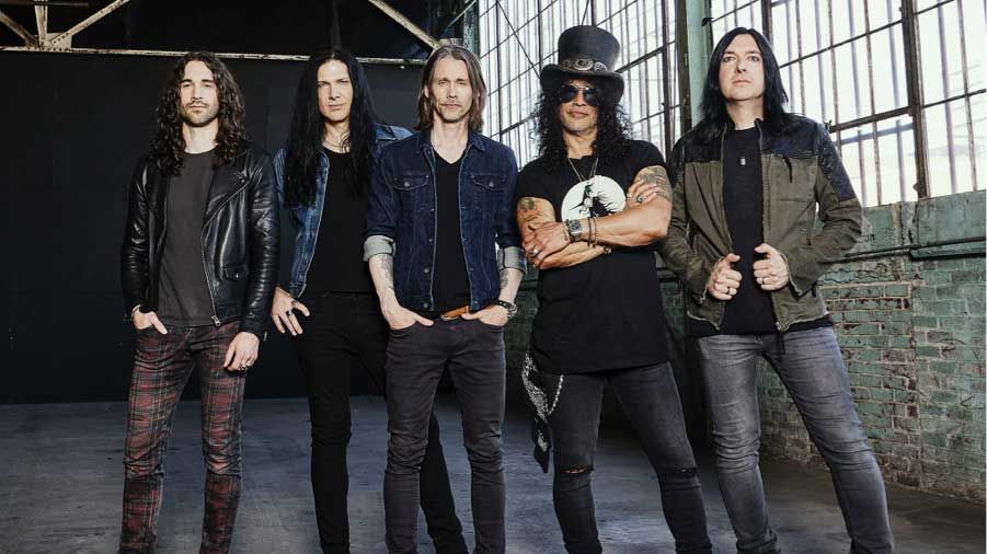 Slash feat. Myles Kennedy & The Conspirators release exuberant