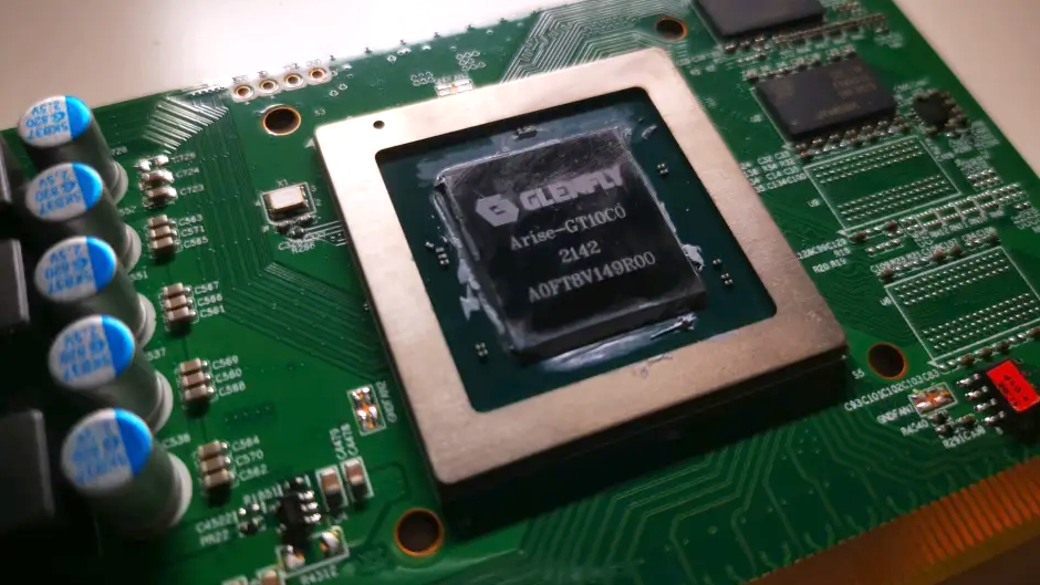 Images Surface of Chinese Zhaoxin Glenfly Arise Discrete GPU