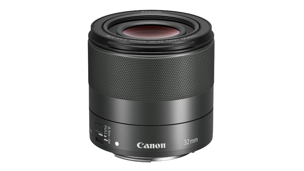 Canon's EF-M 32mm f1.4 STM is a premium portrait lens